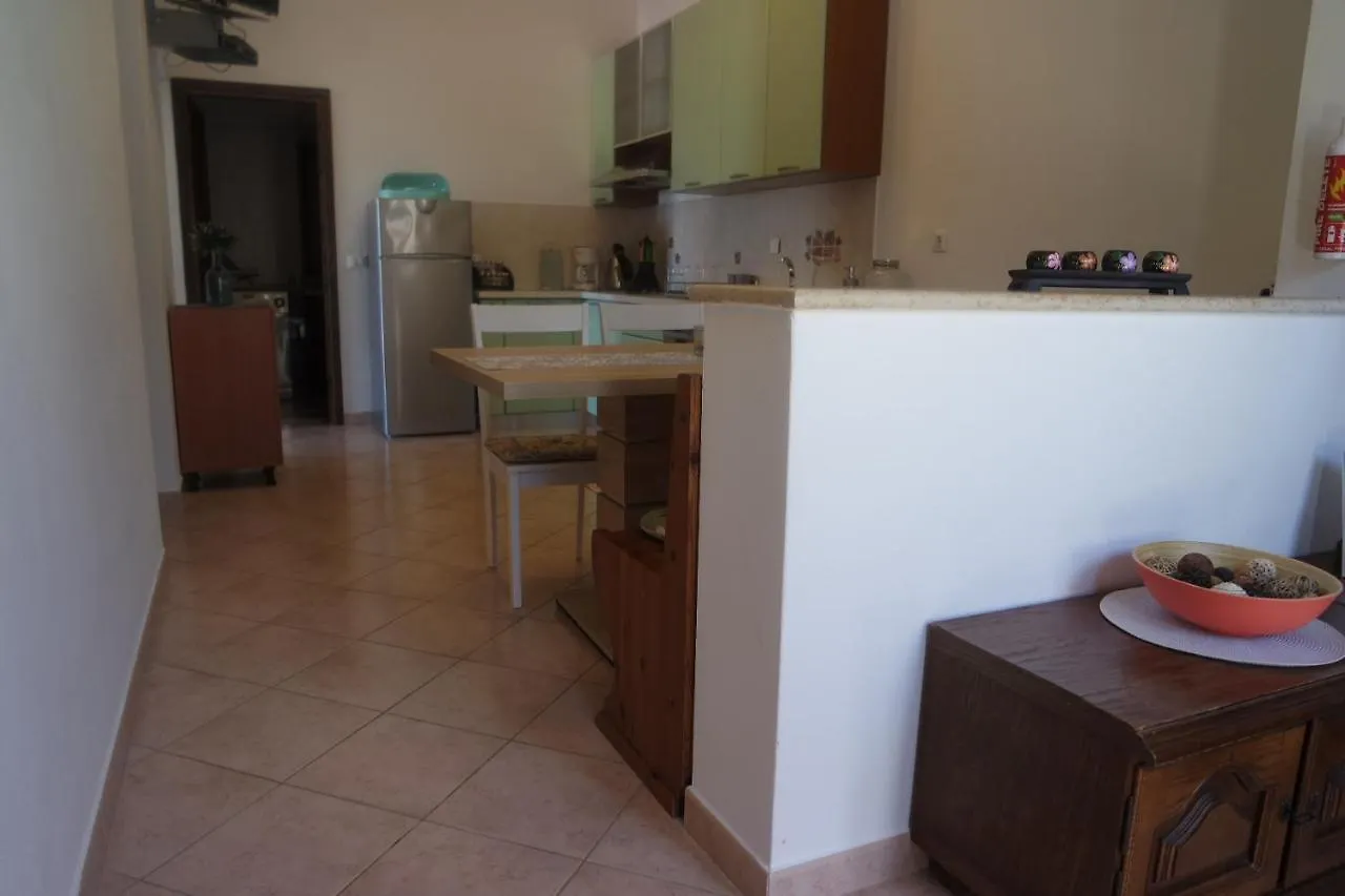 Apartamento Horizont Funtana 0*,  Croacia